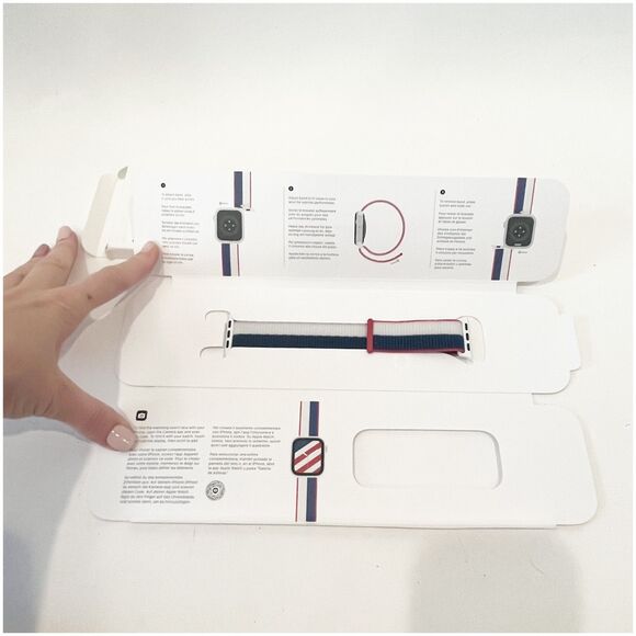 Apple Watch Watchband International Collection US Sport Loop Blue White Red NEW - Picture 5 of 10